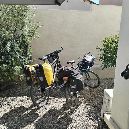Narbonne Studio Lamarobile Avec Jardin Et Terrasse Proche Des Grands Buffets, Du Centre Ville Et De La Gare Dış mekan fotoğraf